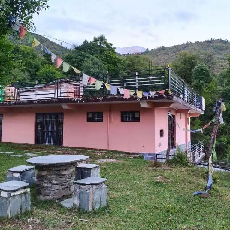 WHISPER Bangotu Homestay | 6 km from Dharamshala