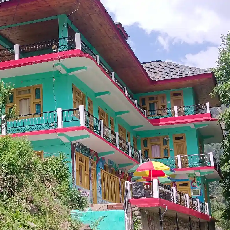 WHISPER Tosh Guest House | 20 km from Kasol